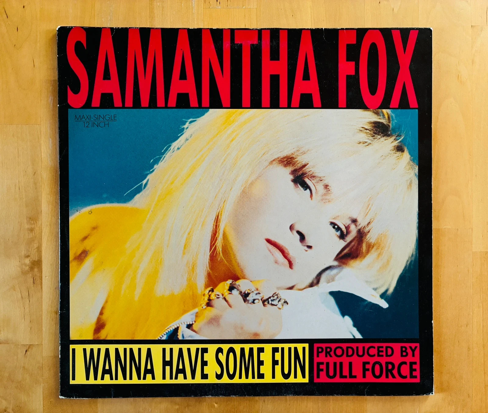 Disque vinyle maxi 45T Samantha Fox I wanna have some fun.